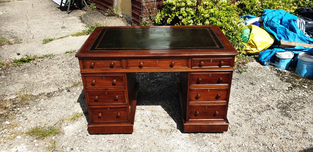Victorian mahogany pedestal desk  View IV