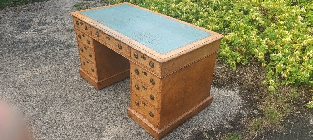 Good quality Victorian burr oak kneehole pedestal desk  View V