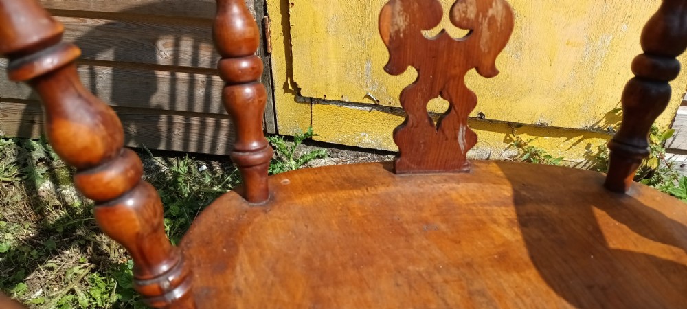 Victorian yew wood Windsor armchair. View V
