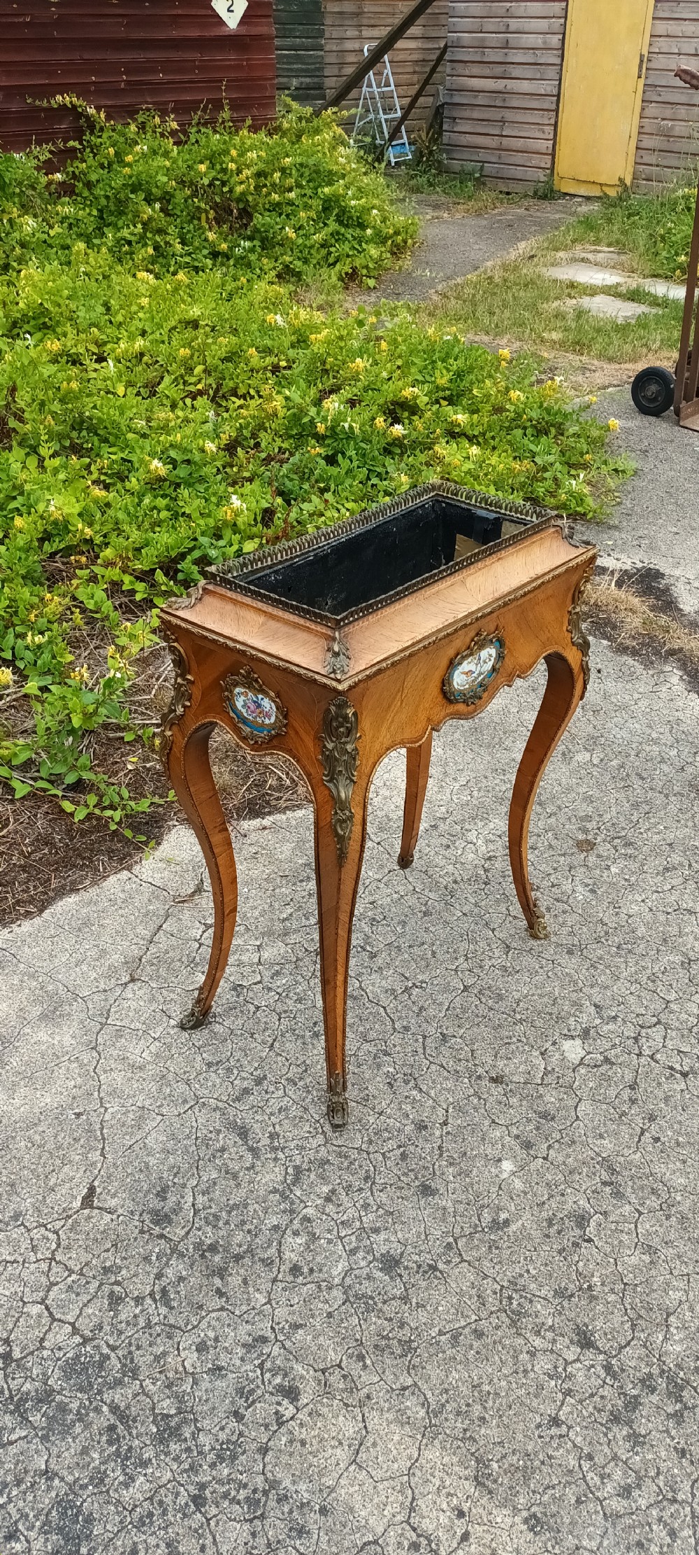 19th century Jardiniere.  View III