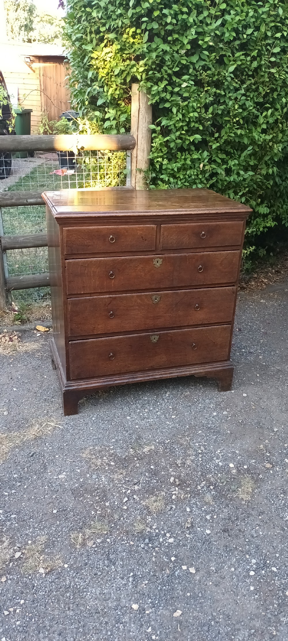 Good George the second oak chest of drawers 