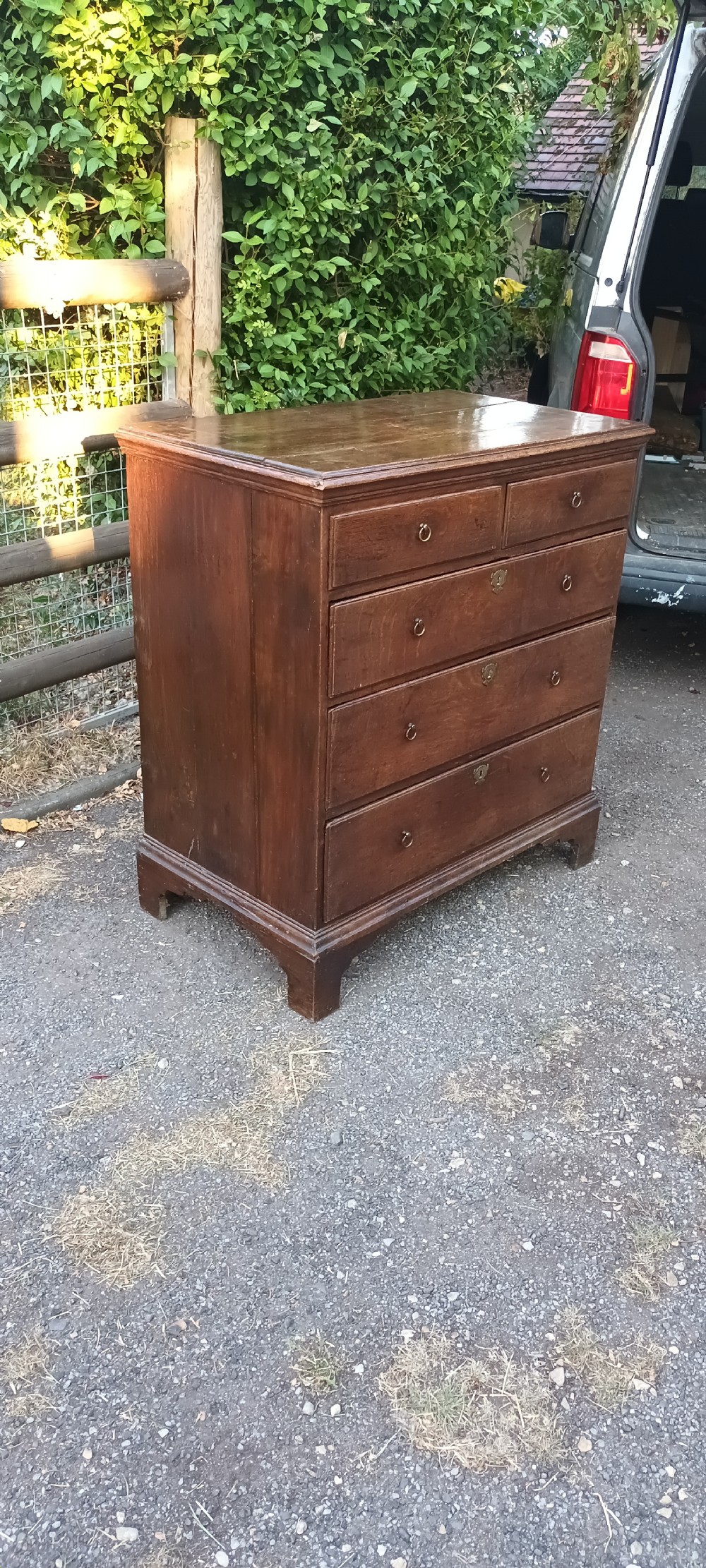 Good George the second oak chest of drawers  View III