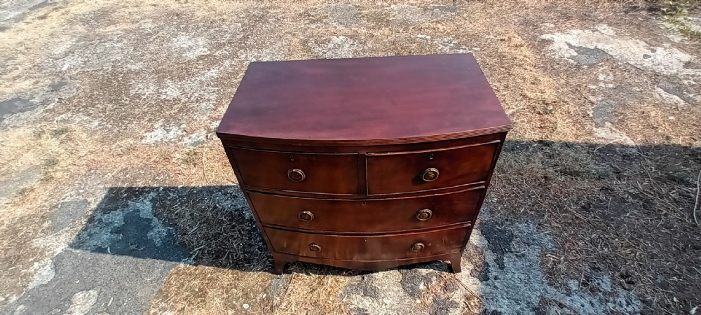 Regency mahogany bow front chest of drawers.  View II