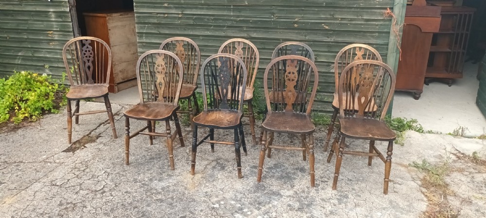 Harlequin set of 8 Windsor farmhouse kitchen dining chairs.  View III