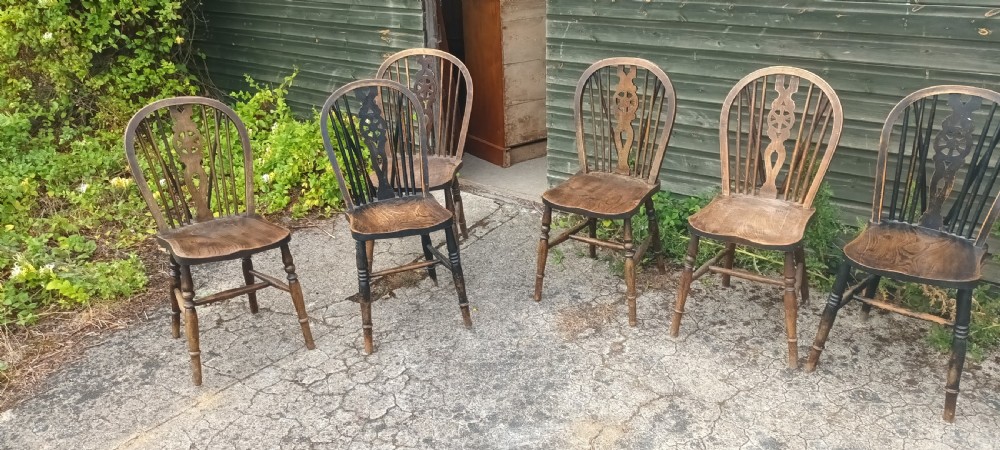 Harlequin set of 8 Windsor farmhouse kitchen dining chairs.  View V