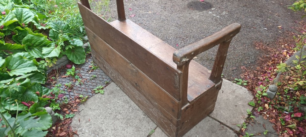 Antique oak hall bench. View V