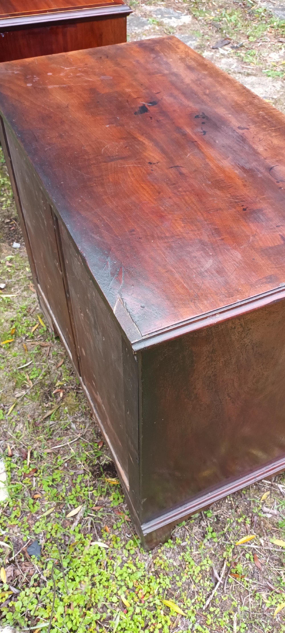 Practical late Georgian mahogany chestof drawers. View III