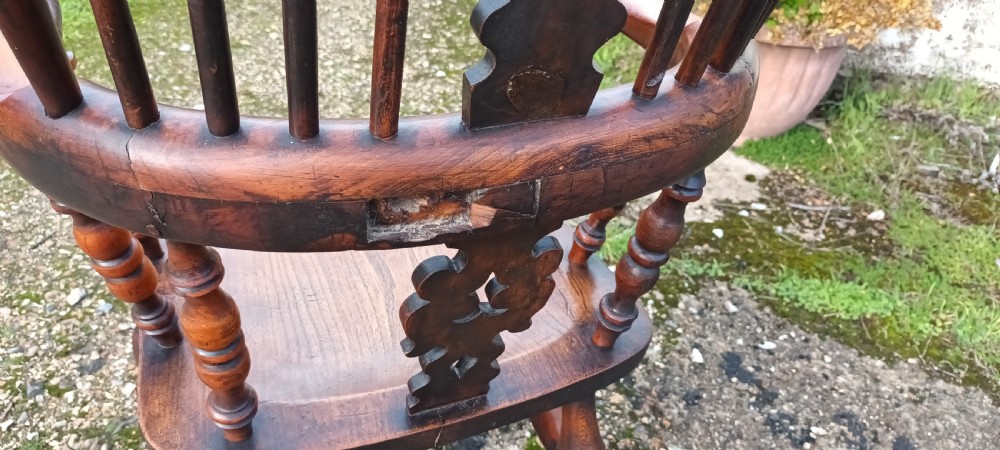 Victorian yew Windsor armchair.  View VIII
