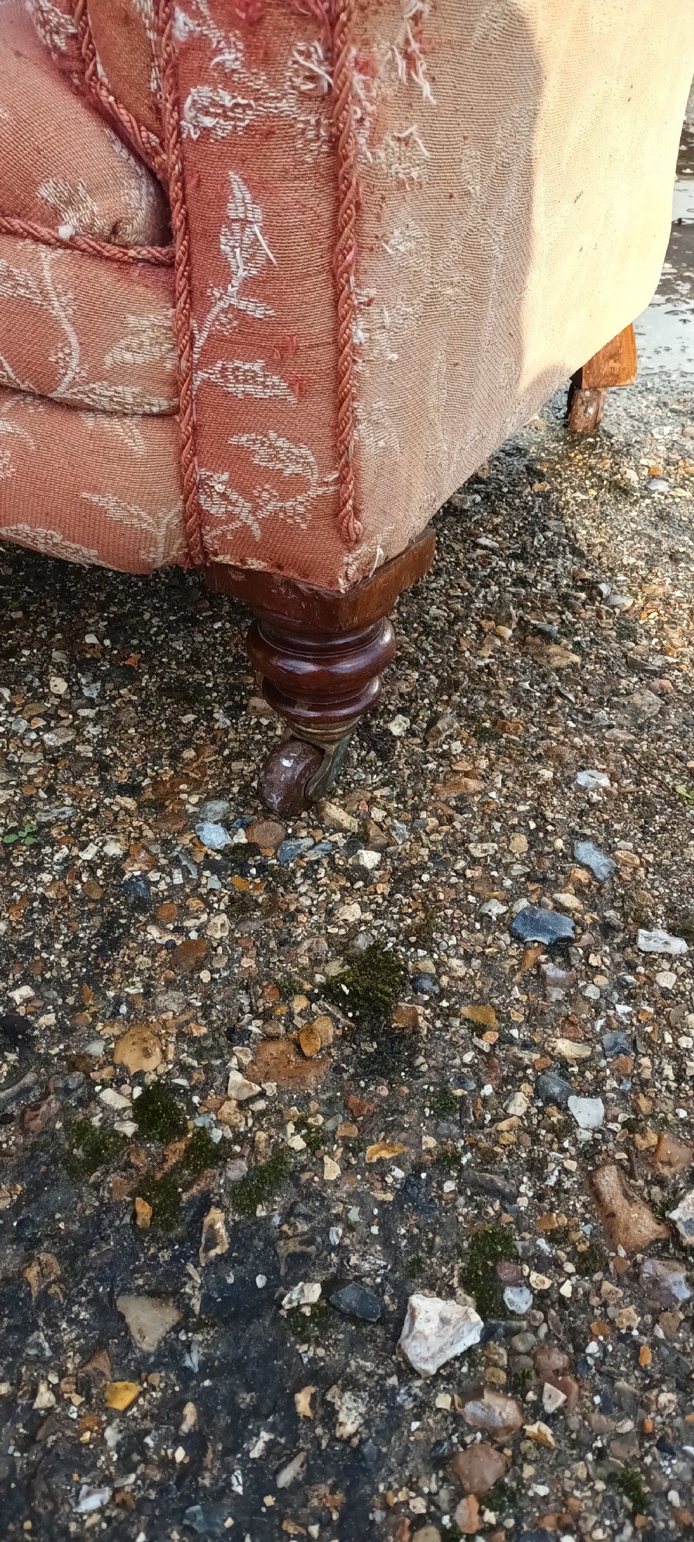Late Victorian Chesterfield sofa. View II