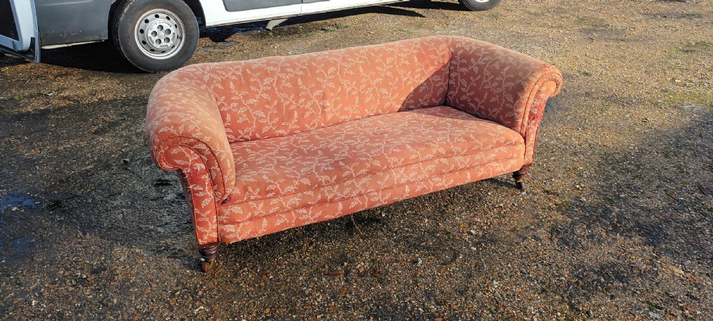 Late Victorian Chesterfield sofa. View III