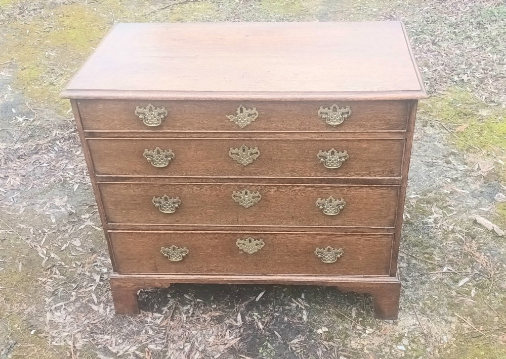 Late Georgian oak chest of 4l drawers. View V