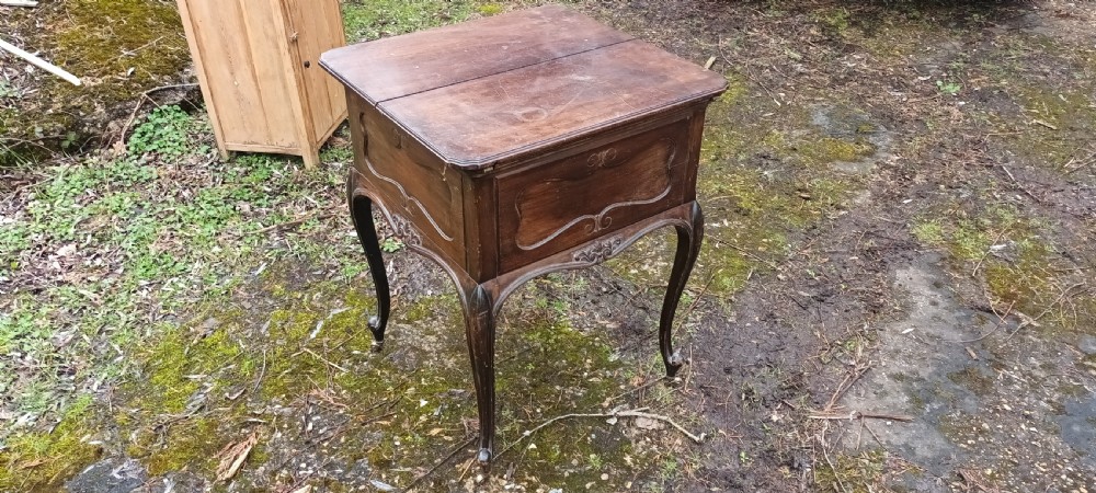Edwardian mahogany surprise drinks table. View VI