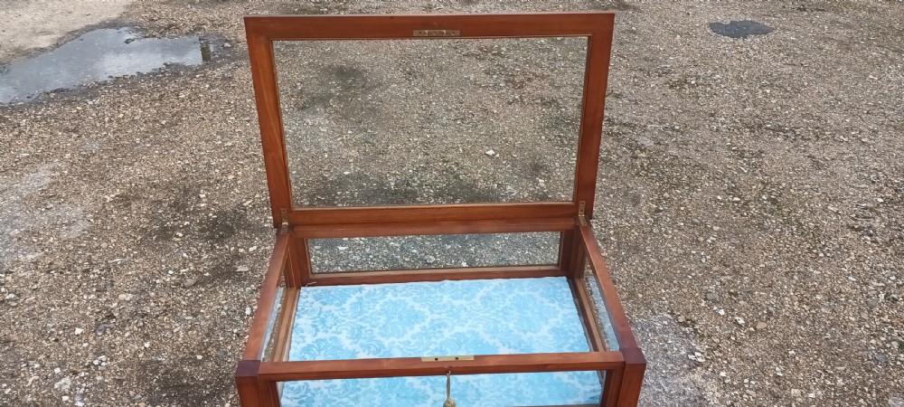 Edwardian inlaid satinwood display table View V