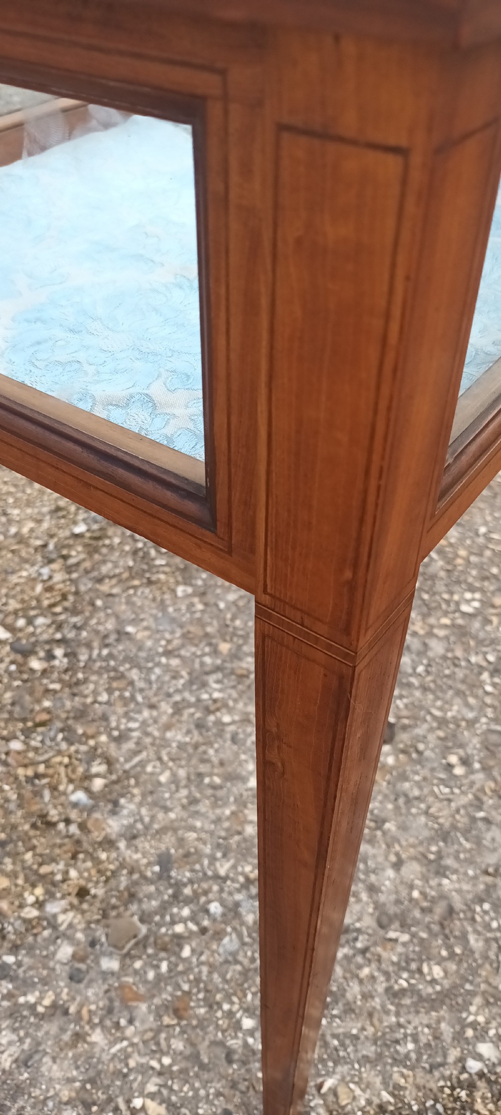 Edwardian inlaid satinwood display table View VI