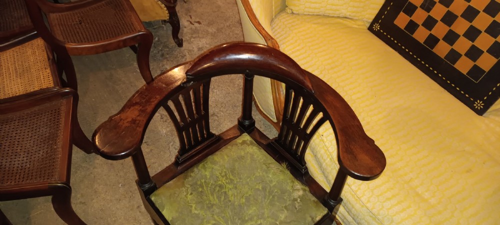 19th century mahogany corner chair with drop in seat. View VIII