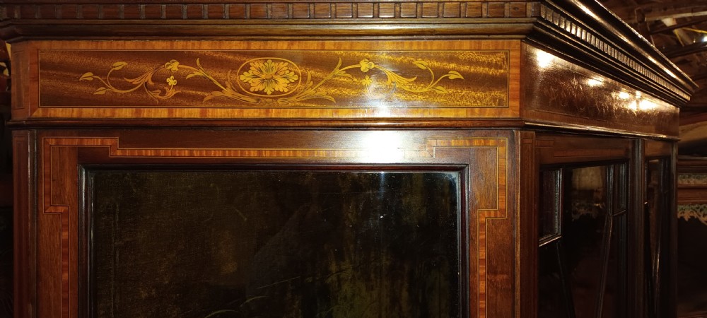 Edwardian inlaid mahogany 2 door display cabinet.  View IV