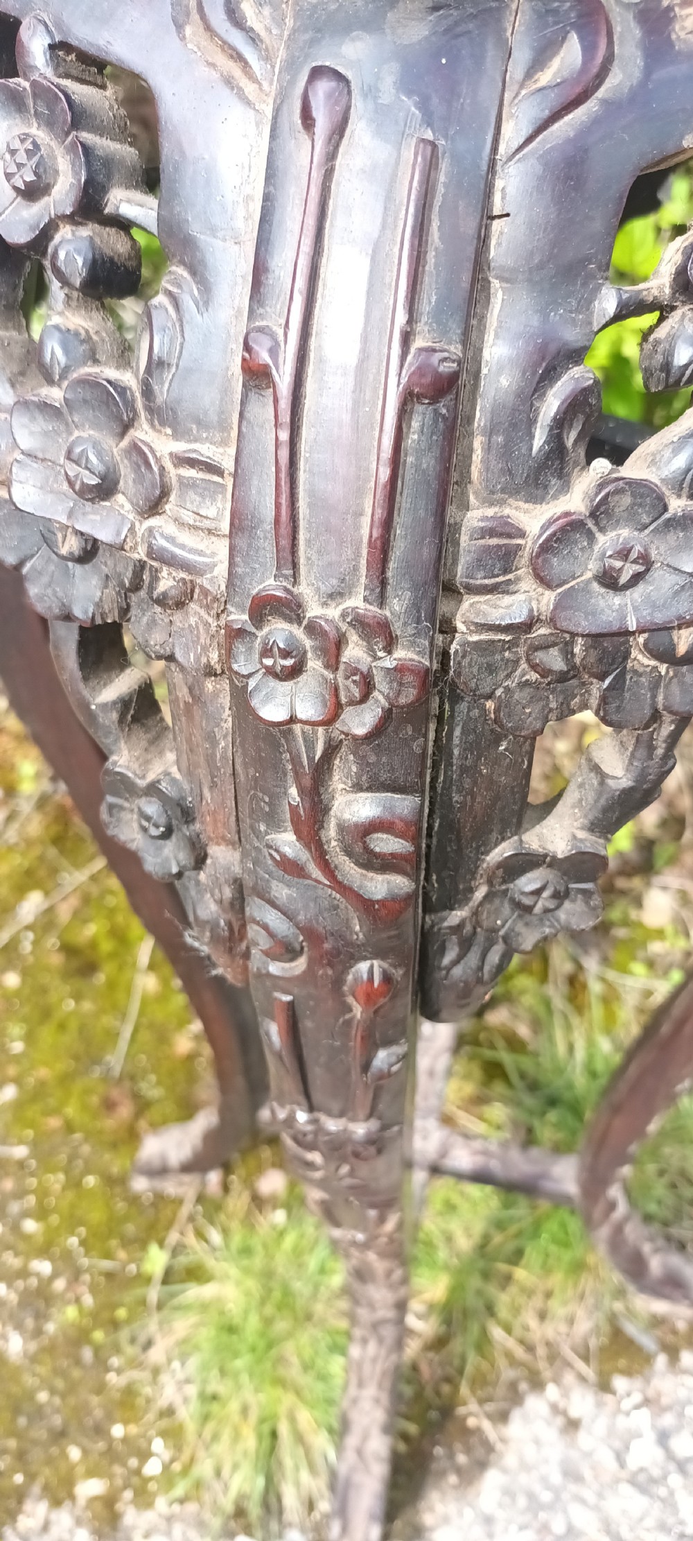 Carved Chinese stand View VII