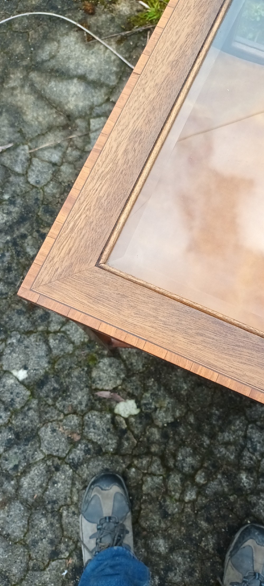 Unusual double inlaid mahogany bijouterie display table. View XIII