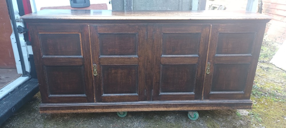 Useful oak 4 door 