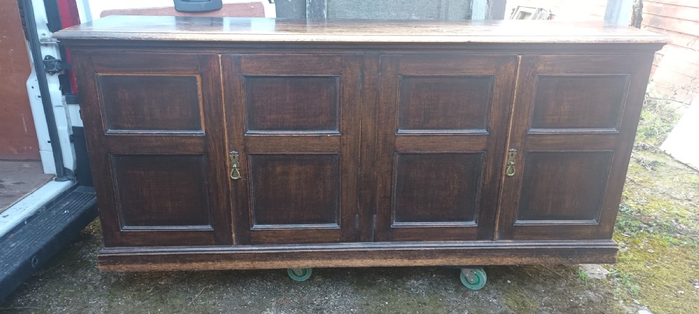 Useful oak 4 door 