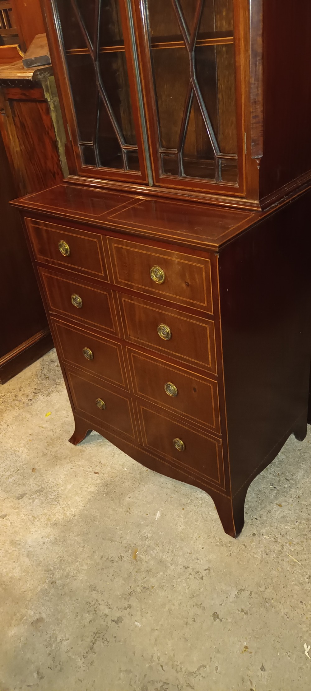 Good quality Edwardian inlaid mahogany side cabinet . View XI