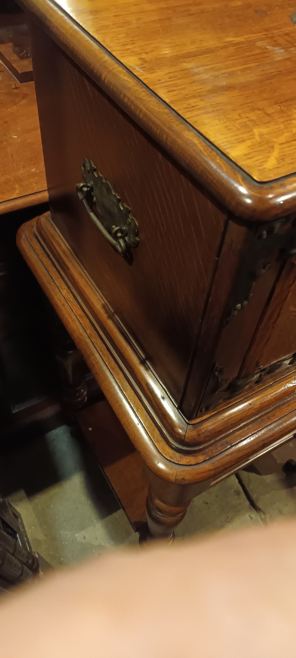 Late Victorian oak fitted cutlery cabinet with some cutlery. By Walker & Hall. View XIII