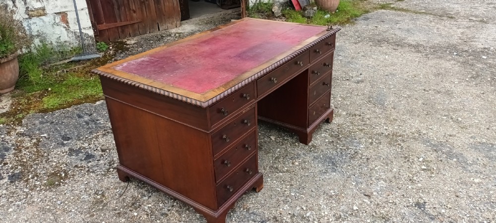 Mahogany pedestal (partners) desk View VI
