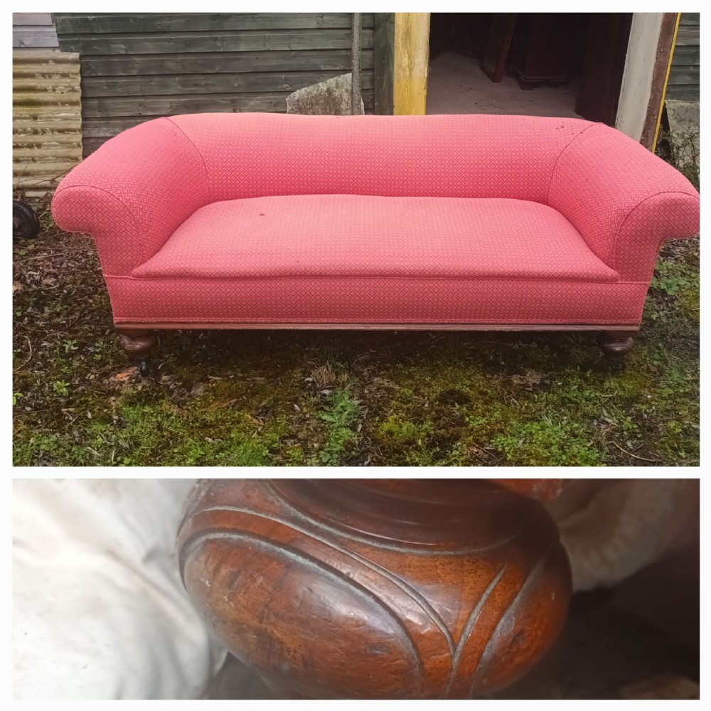 Victorian country house upholstered Chesterfield sofa. View II