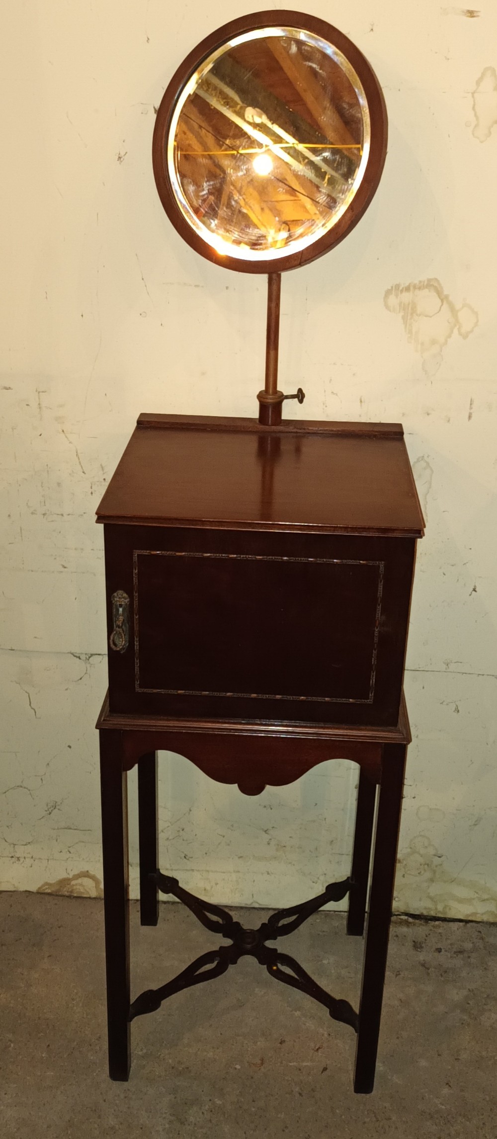 Waring & Gillow mahogany adjustable shaving stand.