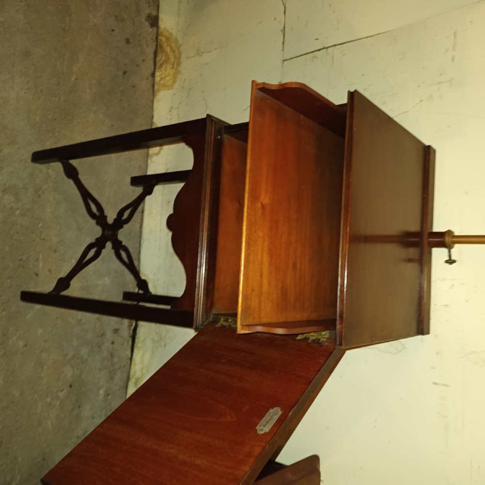 Waring & Gillow mahogany adjustable shaving stand. View VI