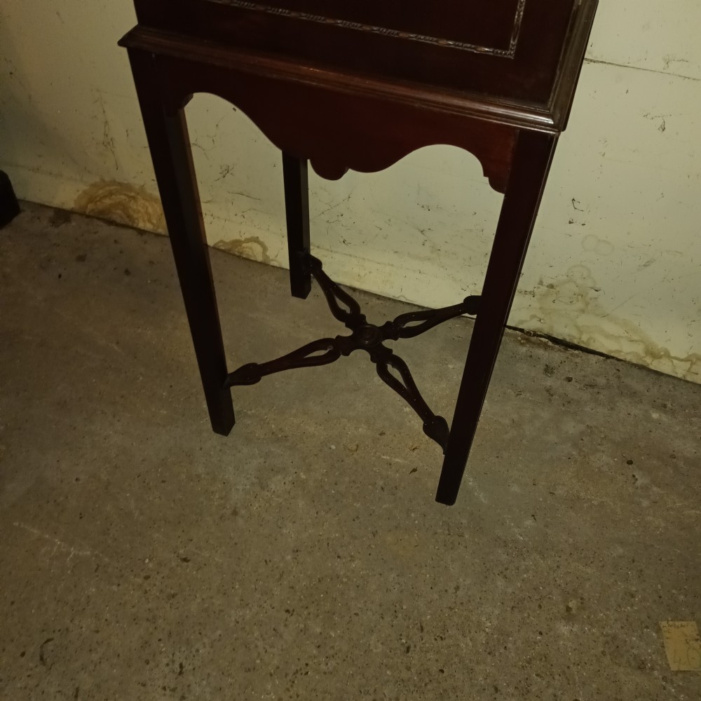 Waring & Gillow mahogany adjustable shaving stand. View IV