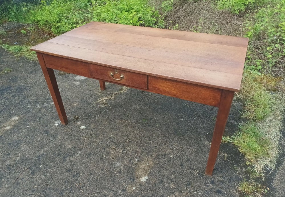 Good solid oak Farmhouse kitchen table. View VII