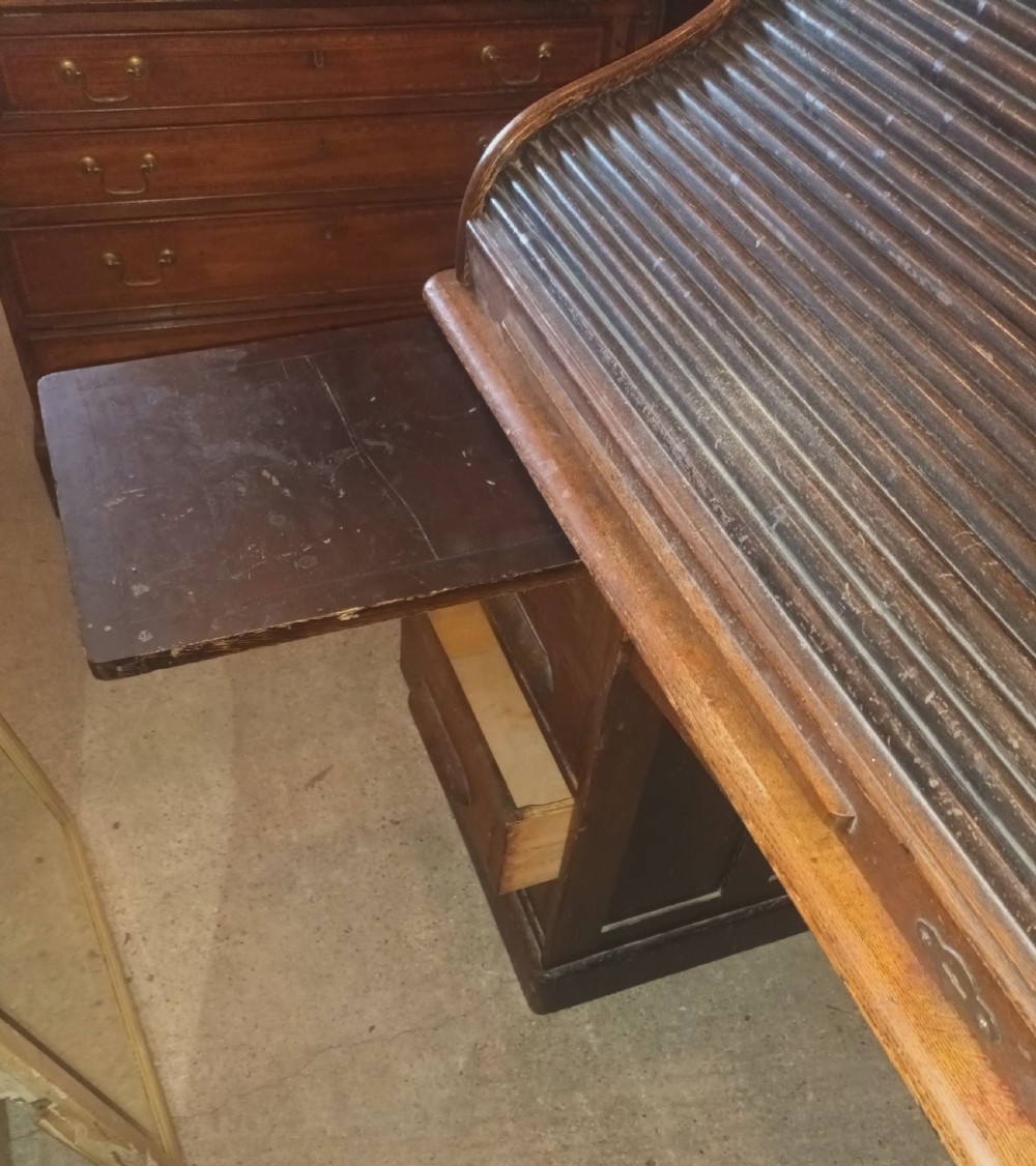 Large oak roll top pedestal desk. View VI