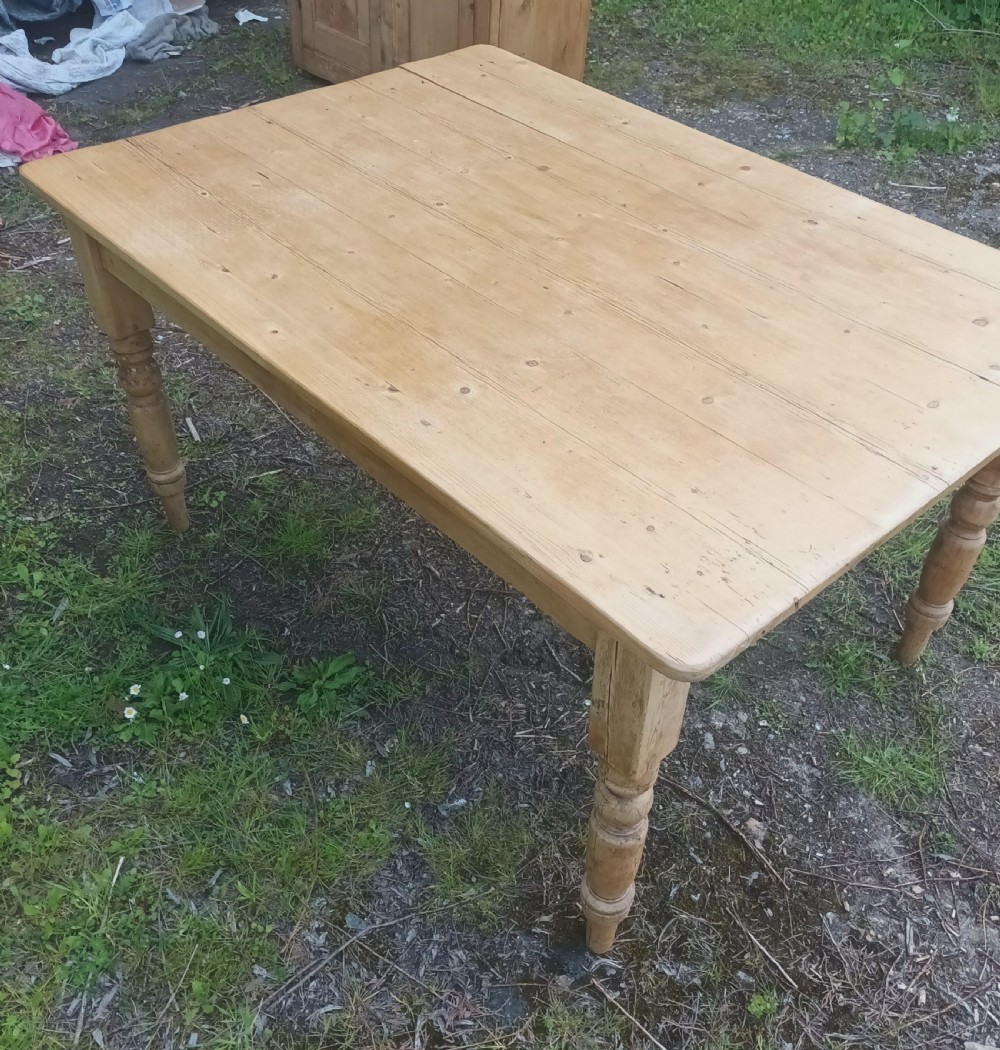 Late Victorian pine kitchen table.  View VI