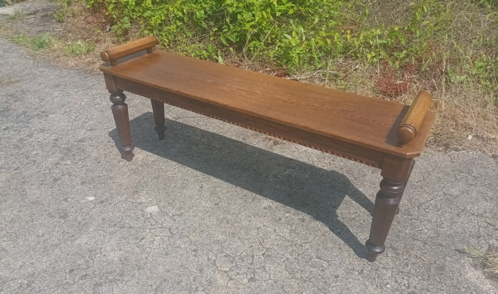 Oak hall bench View IX