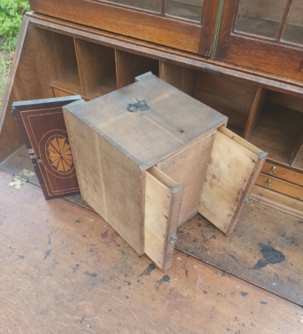 Late Georgian oak bureau bookcase.  View XIV