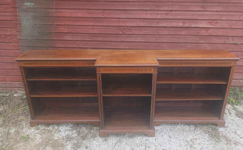 Edwardian inlaid mahogany breakfront open bookcase.  View IV