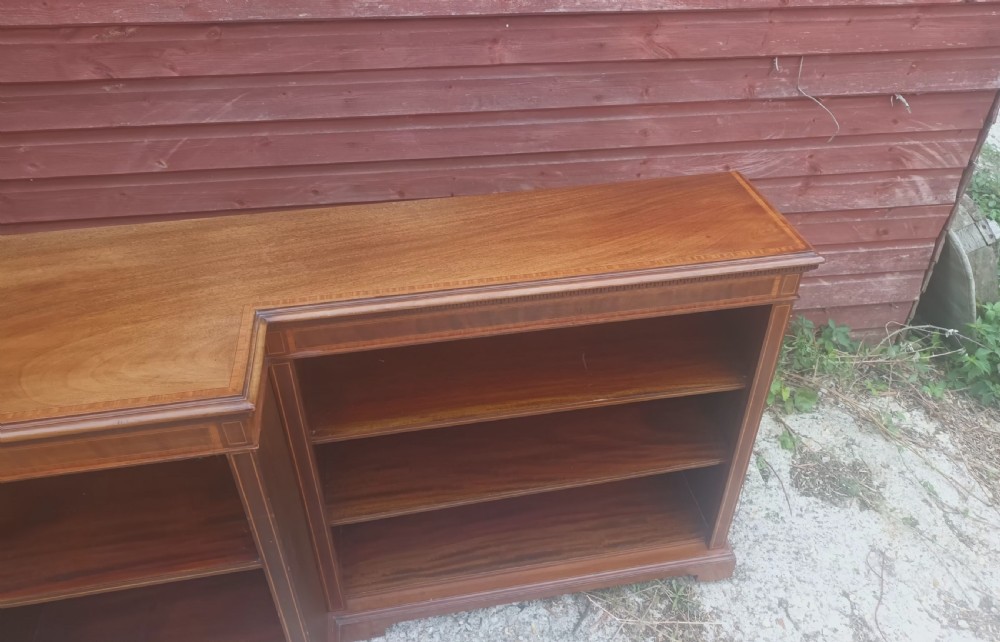 Edwardian inlaid mahogany breakfront open bookcase.  View VI