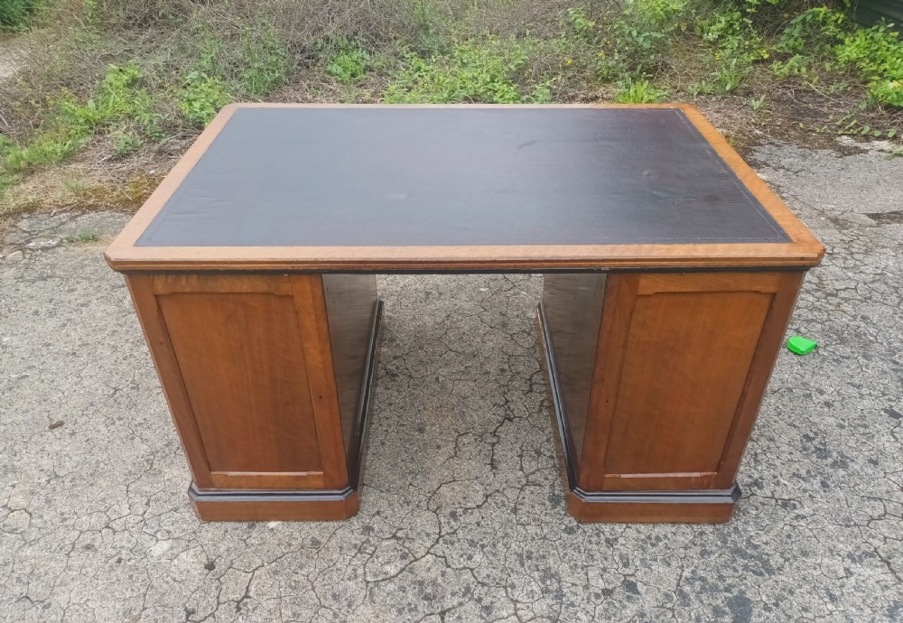 Victorian kneehole pedestal partners desk. View VI