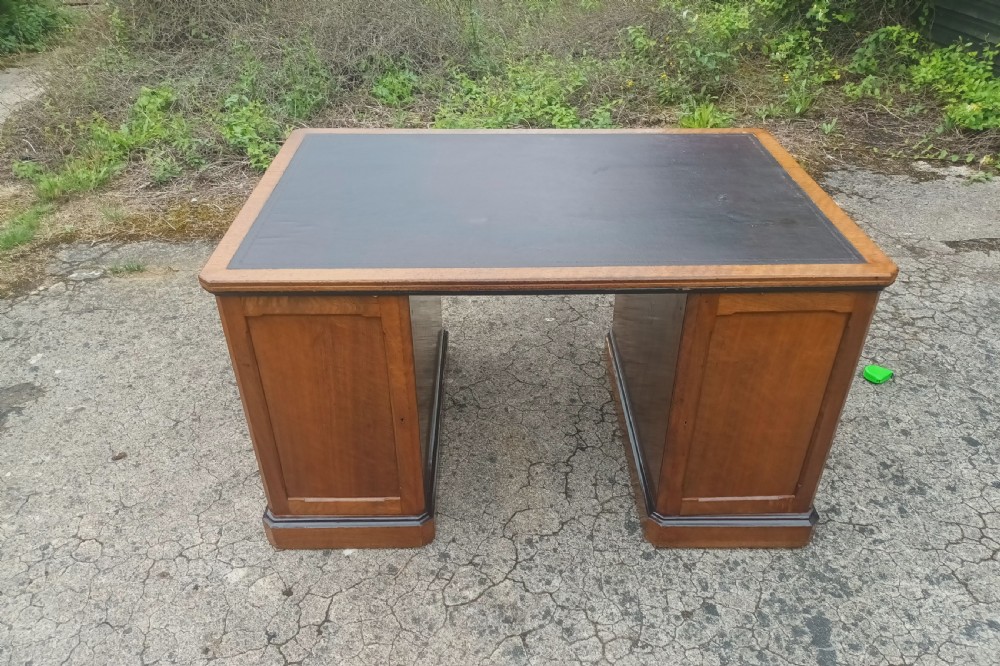 Victorian kneehole pedestal partners desk. View VIII