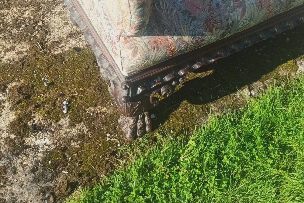 Late Victorian carved Mahogany framed hall sofa. View VIII
