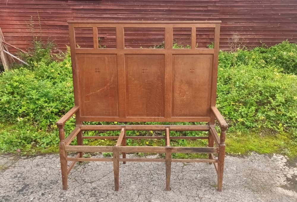 Interesting arts and crafts oak hall settle. View X