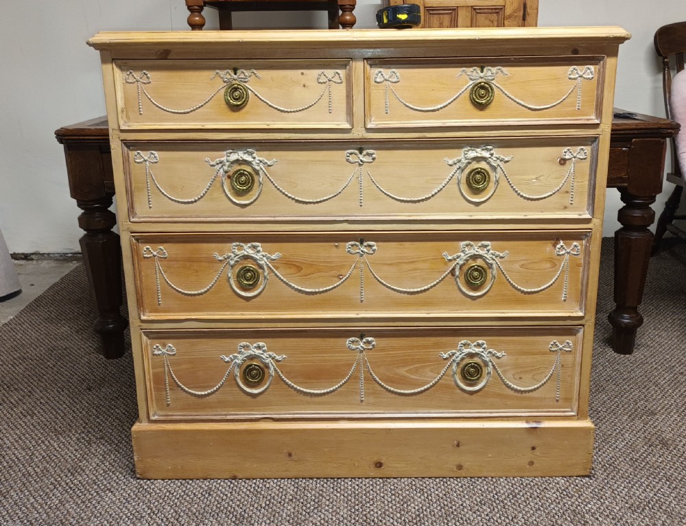 Good decorative Edwardian pine chest of drawers.