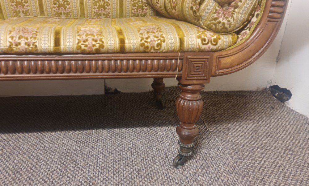 Elegant Regency scroll end chaise longue.  View III