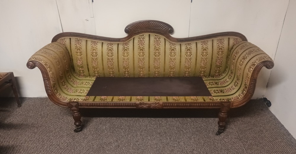 Elegant Regency scroll end chaise longue.  View VI