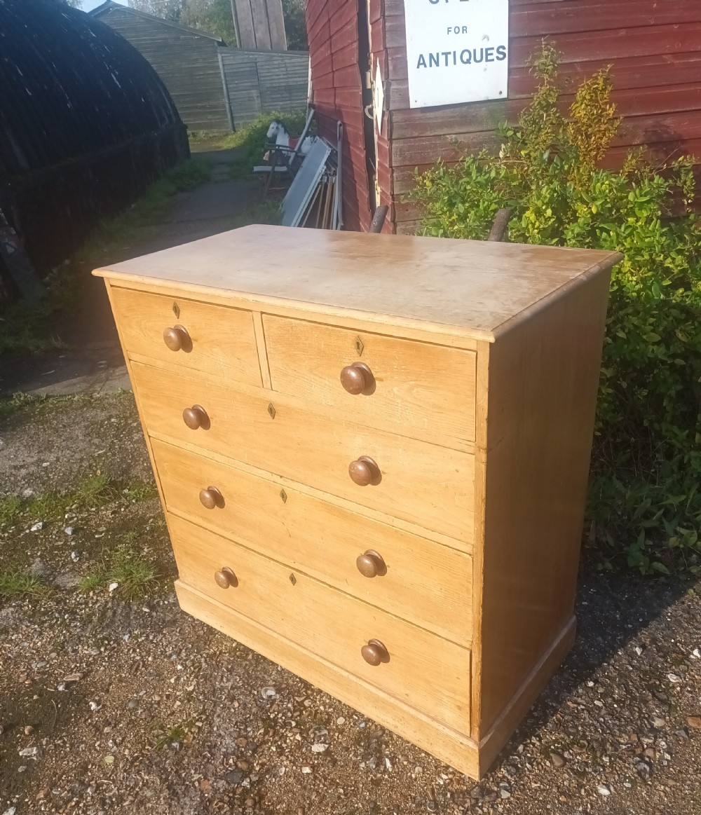 Good mid Victorian pine chest of drawers.  View VIII