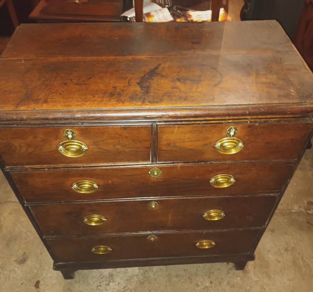 Georgian oak chest of drawers. View X