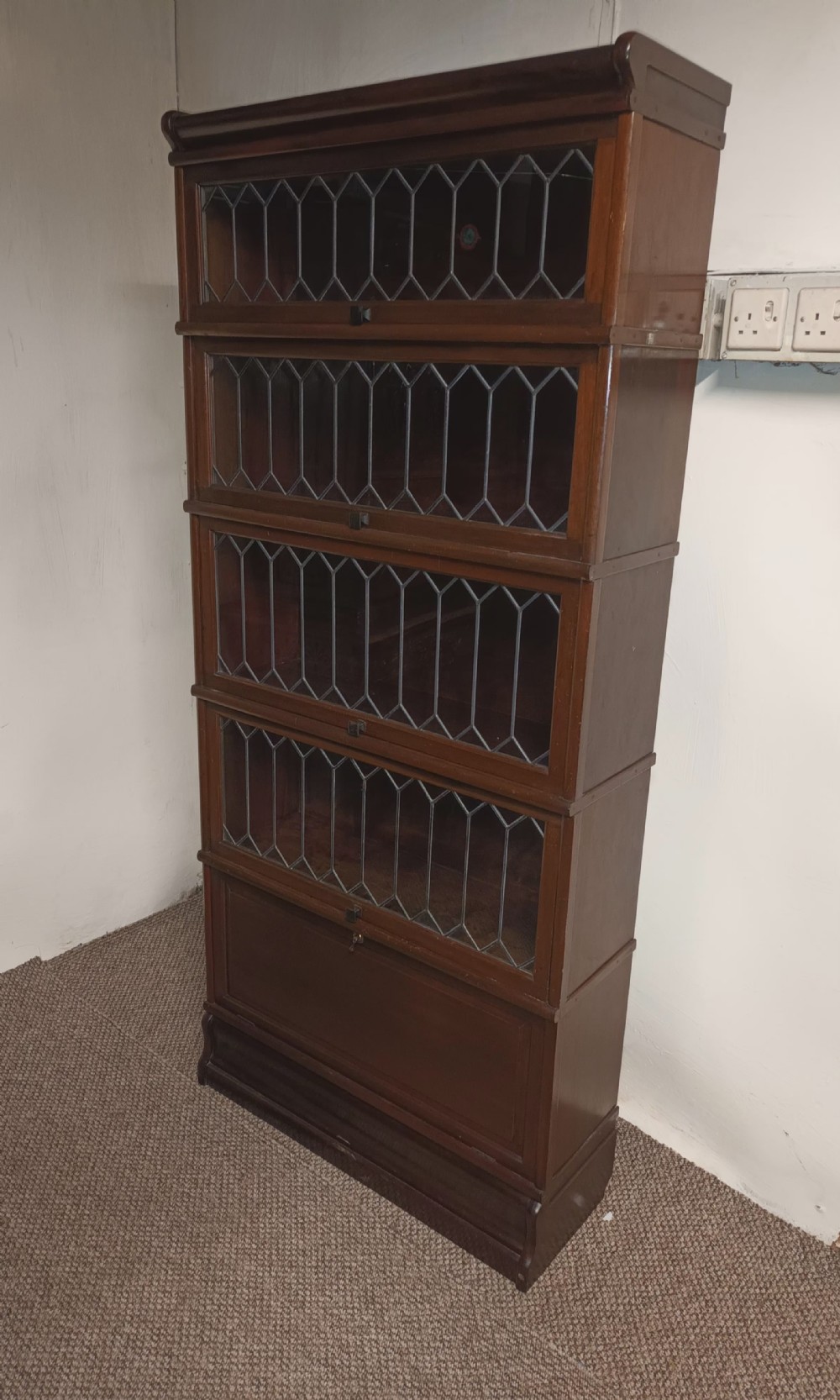 Mahogany 5 tier Globe Wernicke bookcase. 