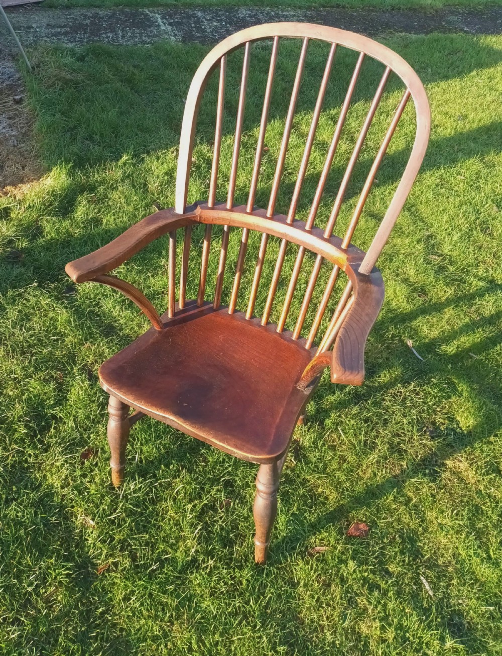 Good original mid 19th century Windsor stick back armchair.  View IX
