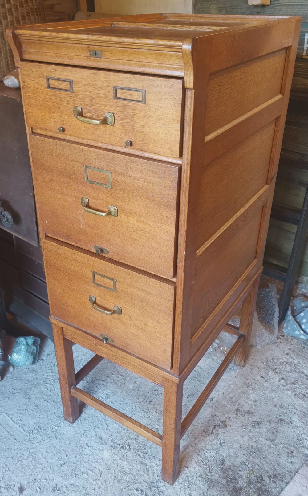 Oak panelled 3 drawer filing office cabinet. 